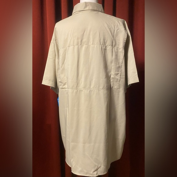 Columbia Voyager Short Sleeve Shirt - Picture 2 of 4